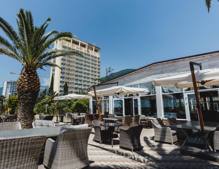 Отель Amza Park Hotel / Амза Гагра